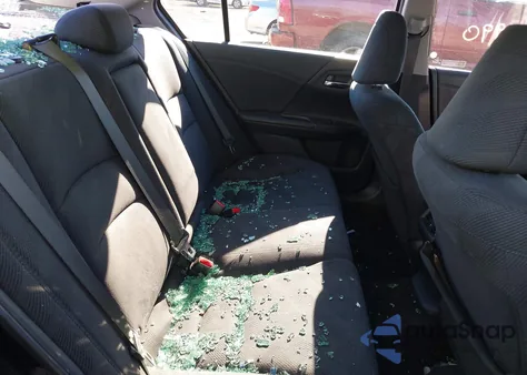 2017 Honda Accord Ex z USA, uszkodzony, nr VIN 1HGCR2F77HA054549